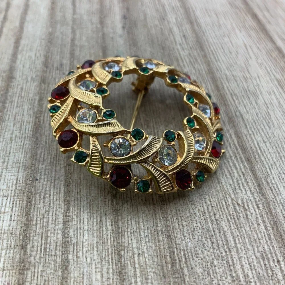 Eisnberg Ice Vintage Red Green Christmas Wreath Gold Tone Brooch
